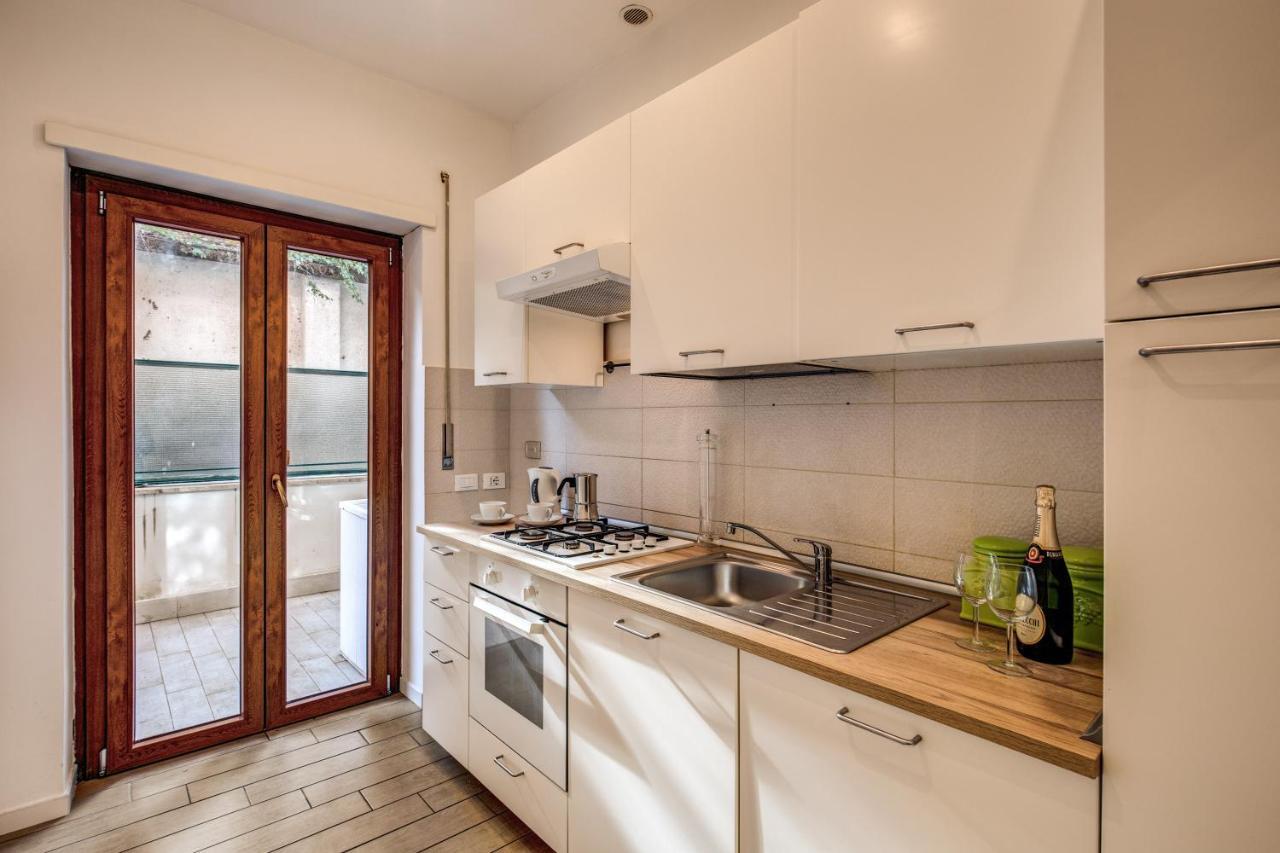 M&L Apartment - Ardesia Terrace Рим Екстериор снимка